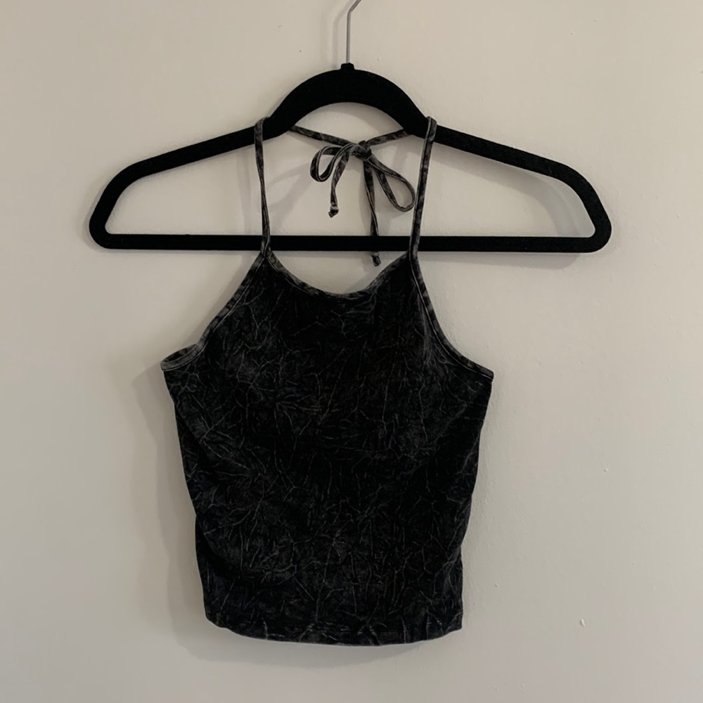 Brand: Popular Basics Size: Small Color: Black and Gray